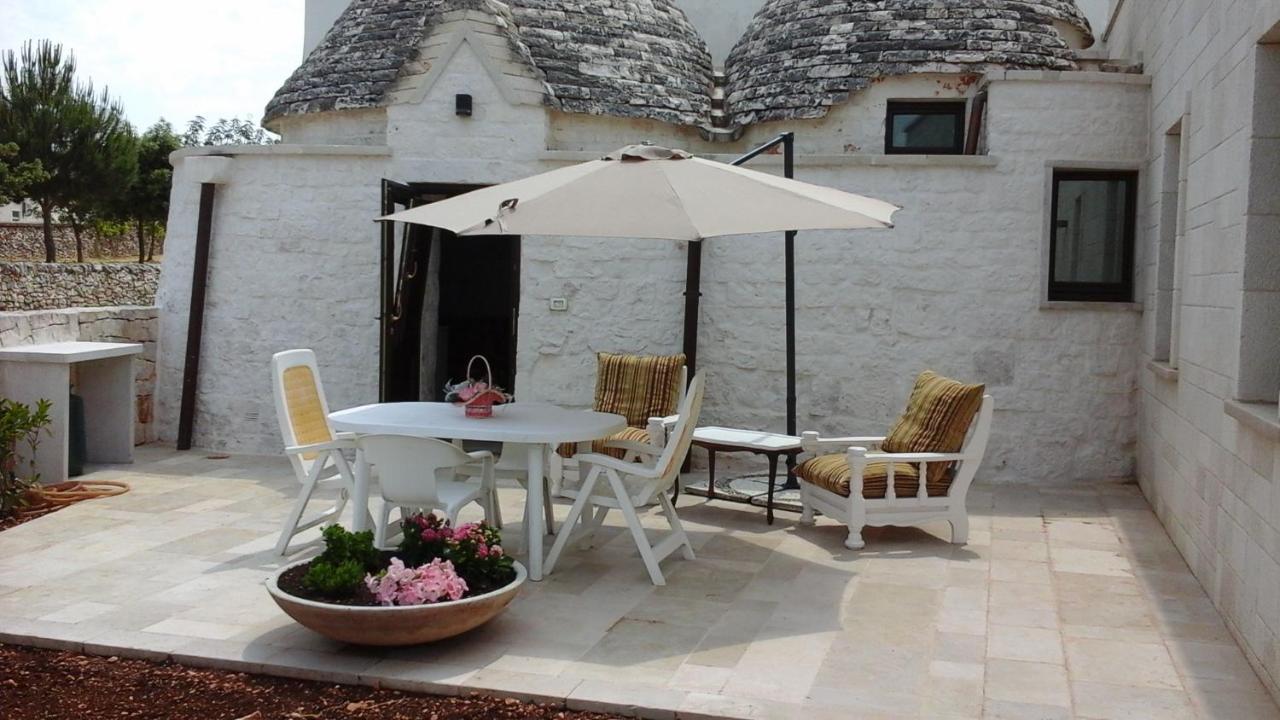 Willa Trullo Sonia Nella Valle D'Itria Di Cisternino Zewnętrze zdjęcie
